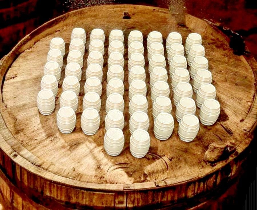 Whiskey Barrels Models Train Railway OO HO Gauge 1:76 Scale New 50 Pack Wood PLA