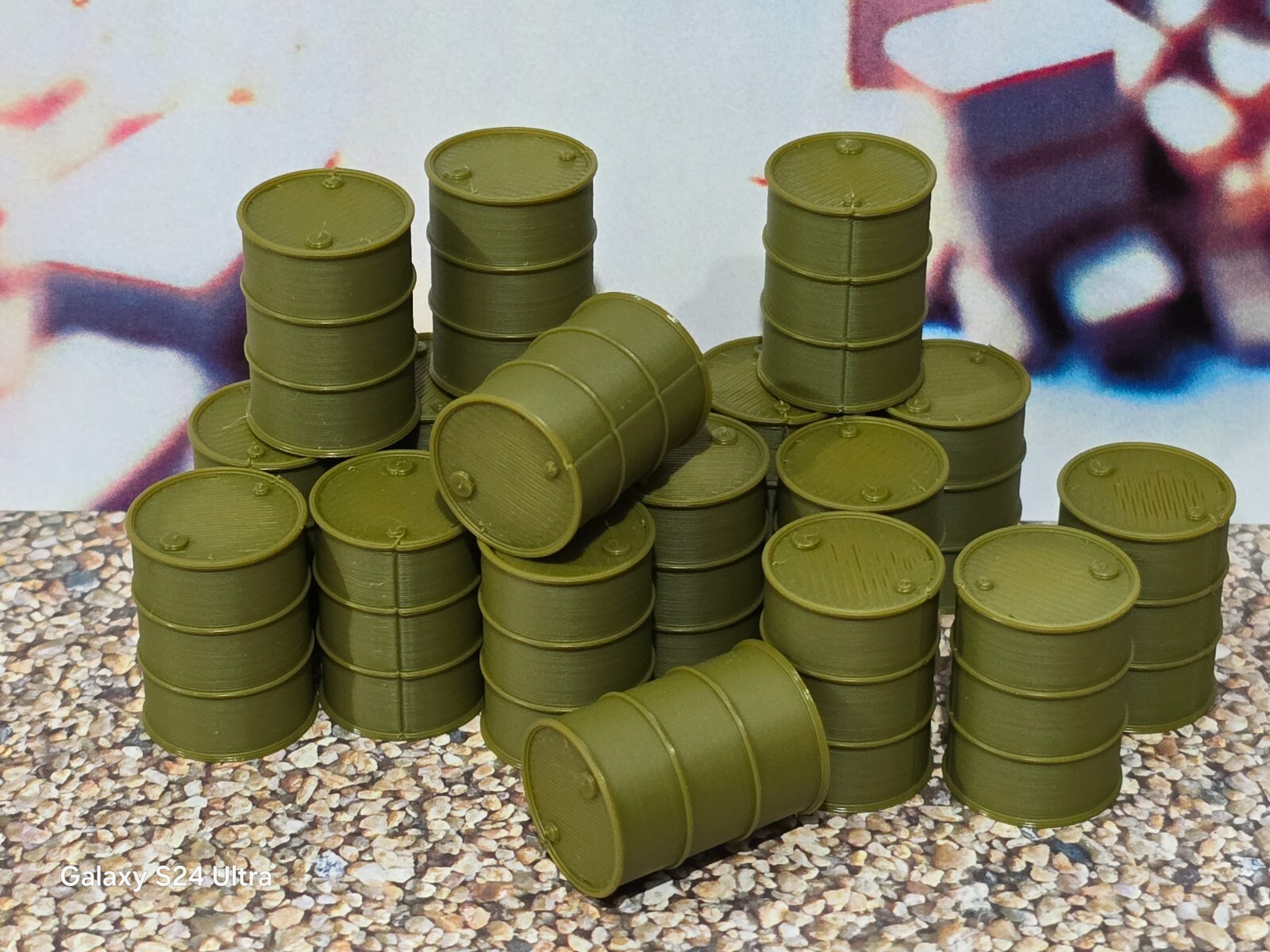 18 New Army Green Oil Drum Barrels 1:50 Scale Models diorama accessories Truck