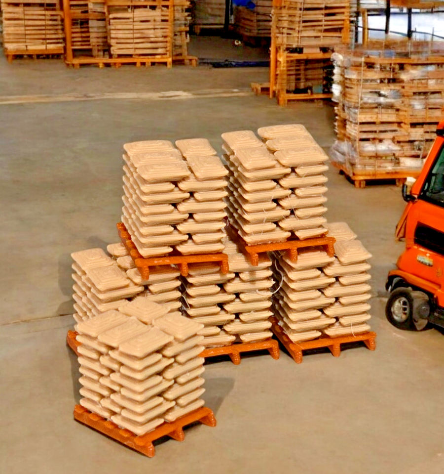Pallets of Beige Sacks Brown pallet Z Gauge 1:220 Scale Models Railway (6 Pack)