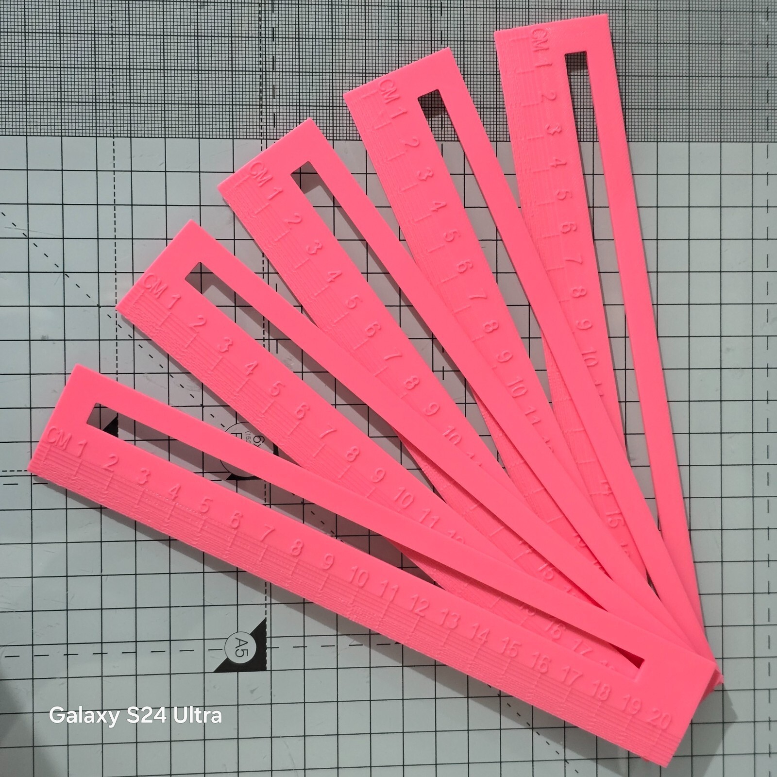 Dyslexia Reading Ruler Pack of 5 Pink- Essential Aid for ADHD, Neurodivergent