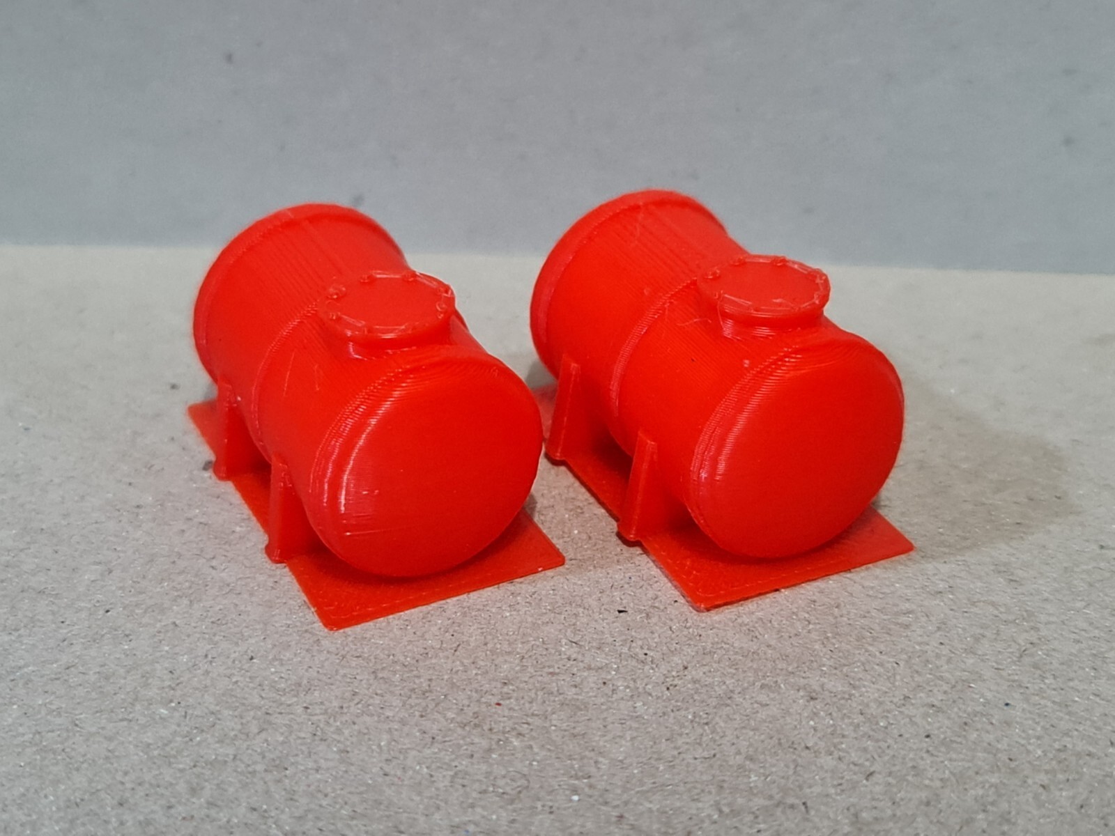 New 2 Pack Gas Fuel Petrol Tank Body O Gauge 1:48 Scale Models Train Railway