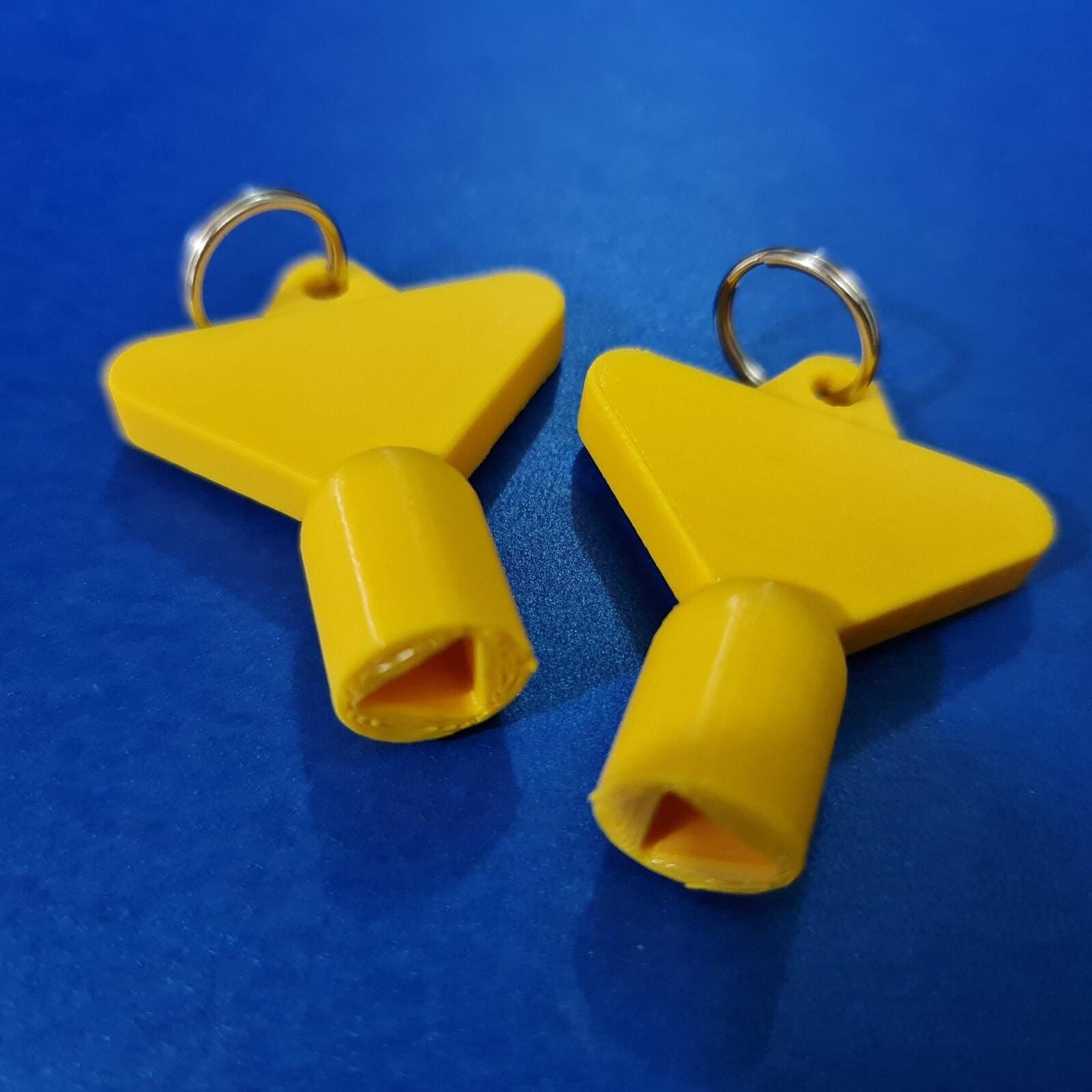 2 x Meter Box Keys Gas Electric Utility Cupboard Triangle Keys UK Made