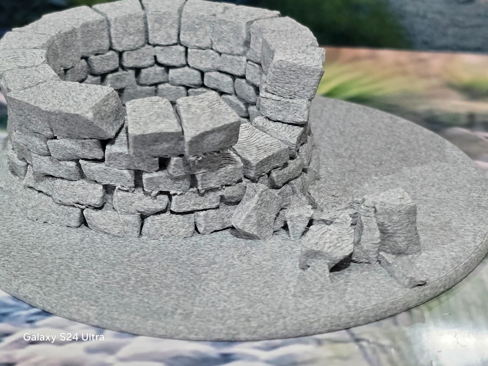 OO Gauge 1:76 Scale Model Railway Stone Well on 58mm base Scenery Terrain