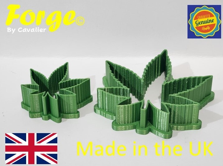 Set of 2 Weed Leaf Shaped Cookie Cutters 52 & 88mm many colours