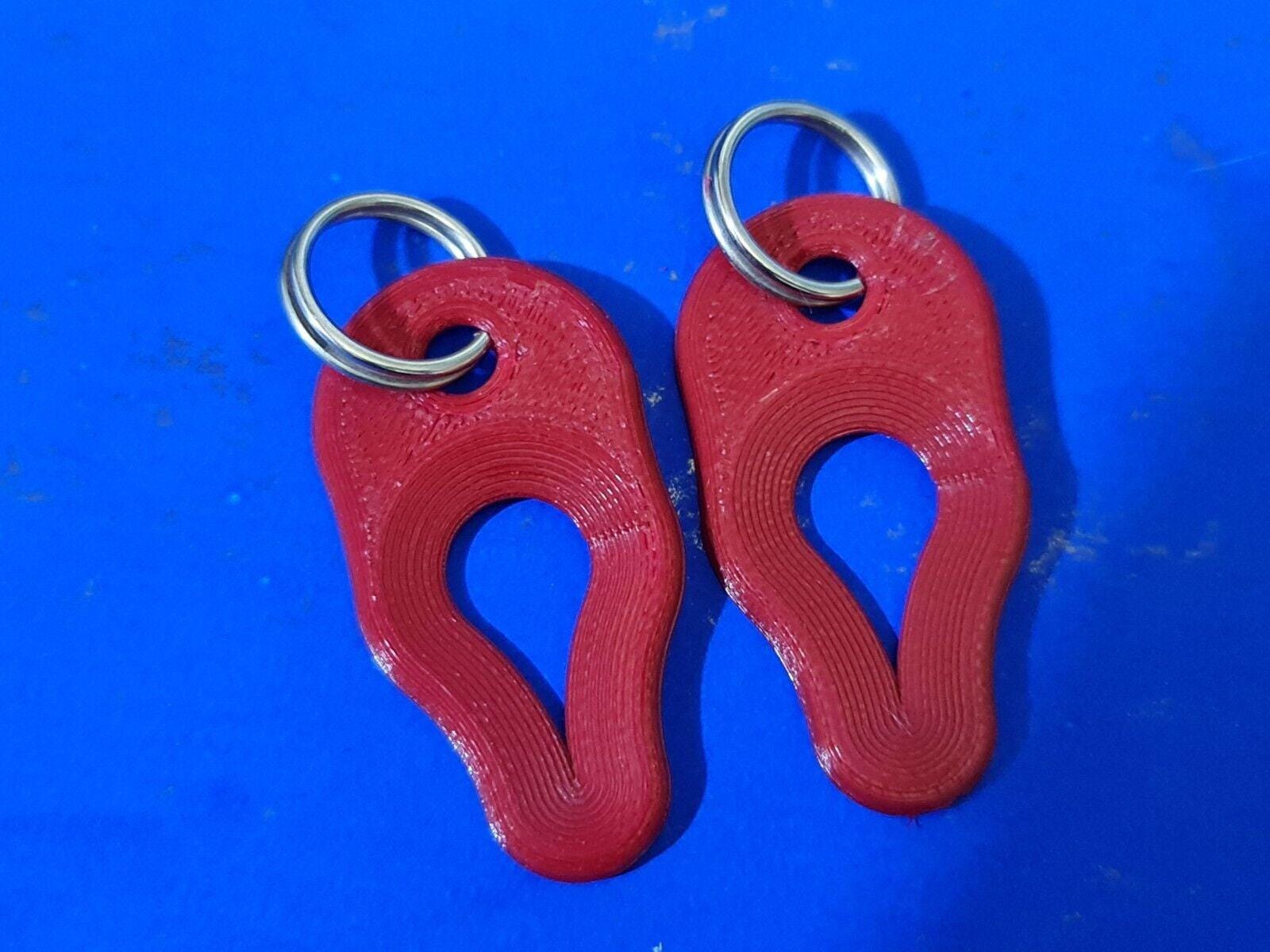 2 x Key Ring Tick Removal Tools Ruby Red PLA Plastic Biodegradable dog cat horse