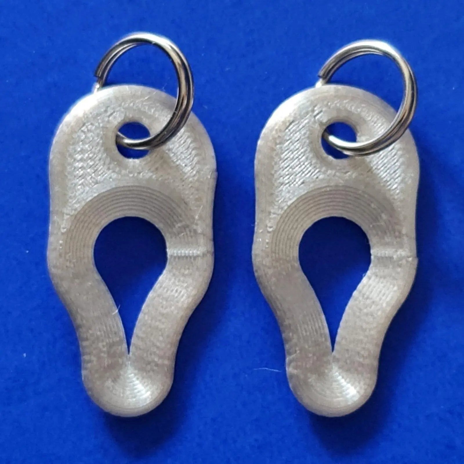 2 x Key Ring Tick Removal Tools Silk Silver PLA Plastic dog cat horse human